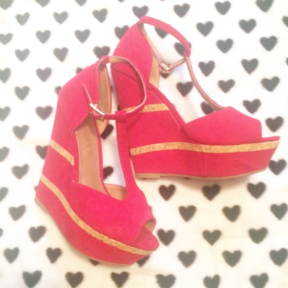 Red Strappy Platform Wedges Aldo Size 6